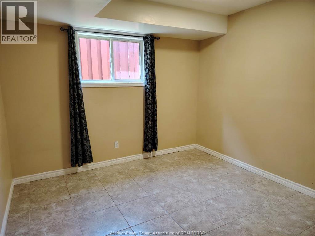 3240 Northway Avenue, Windsor, Ontario  N9E 4T7 - Photo 12 - 26020008