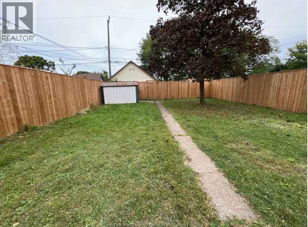 1058 California, Windsor, Ontario  N9B 2Z7 - Photo 22 - 26020025