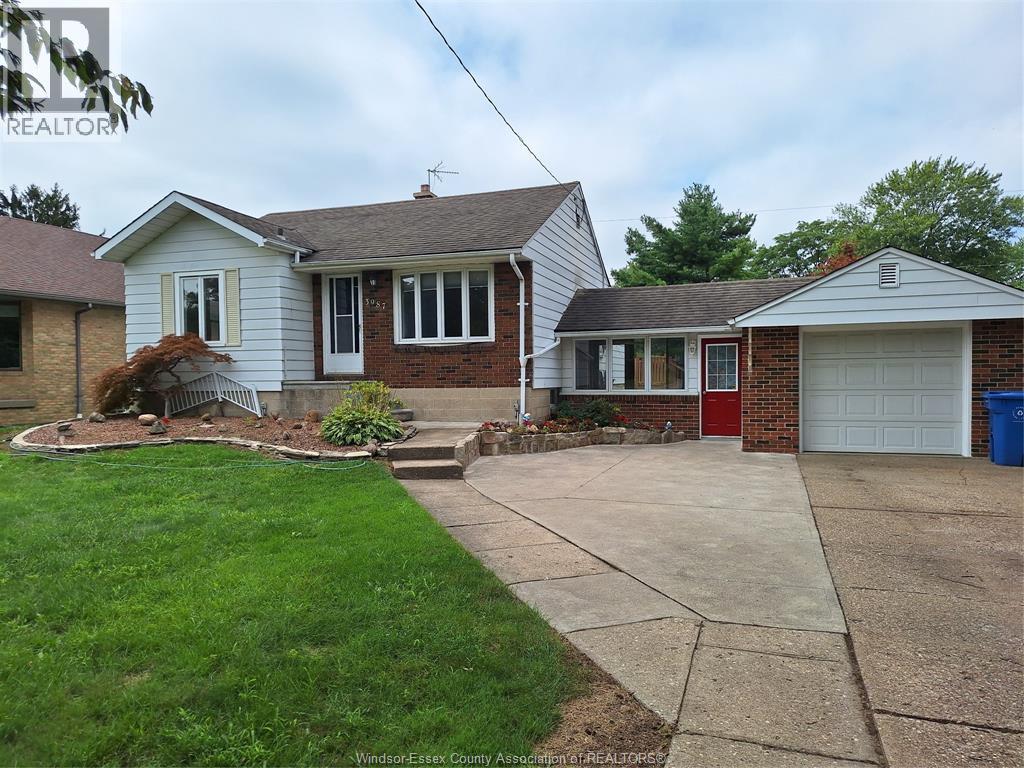 3987 CASGRAIN, Windsor, Ontario