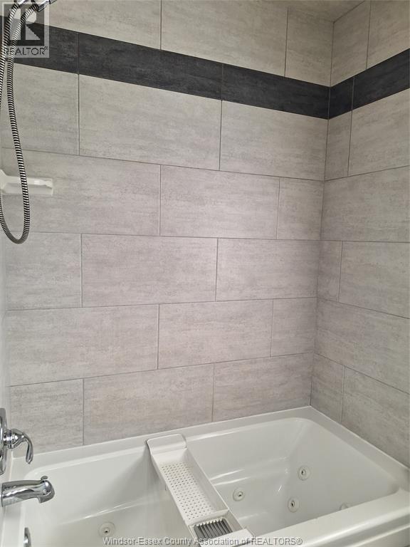 3987 Casgrain, Windsor, Ontario  N9E 2R9 - Photo 12 - 26020046