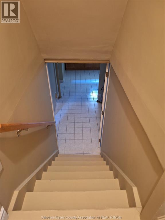 3987 Casgrain, Windsor, Ontario  N9E 2R9 - Photo 3 - 26020046