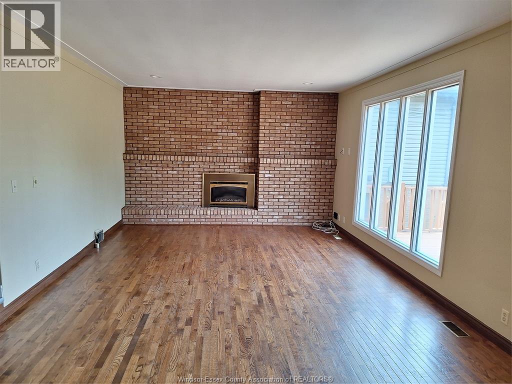 3987 Casgrain, Windsor, Ontario  N9E 2R9 - Photo 7 - 26020046