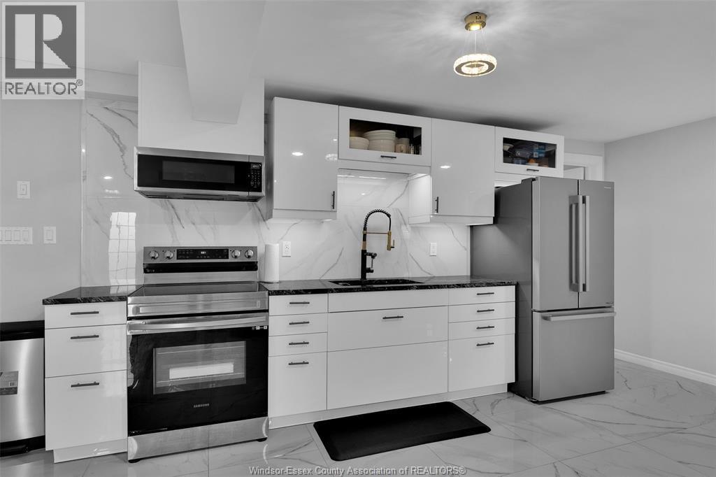 3945 Zanzibar Crescent, Windsor, Ontario  N9G 0A5 - Photo 31 - 26020058