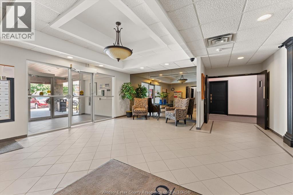 44 Robson Unit# 303, Leamington, Ontario  N8H 5E4 - Photo 4 - 26020063