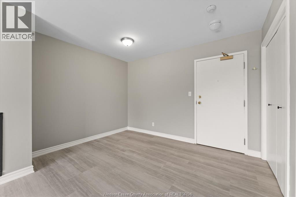 44 Robson Unit# 303, Leamington, Ontario  N8H 5E4 - Photo 6 - 26020063