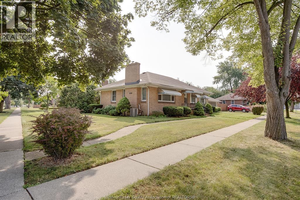 4305 Pleasant Place, Windsor, Ontario  N8Y 2E9 - Photo 26 - 26020083