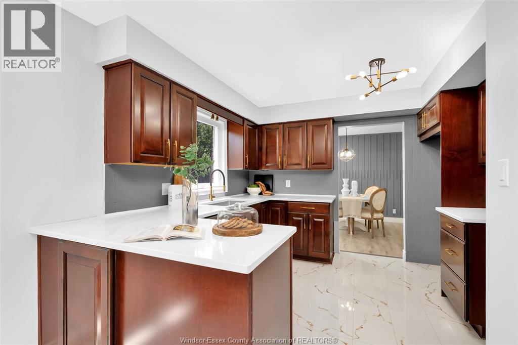 3045 Claxton Court, Windsor, Ontario  N8R 1P9 - Photo 10 - 26020106