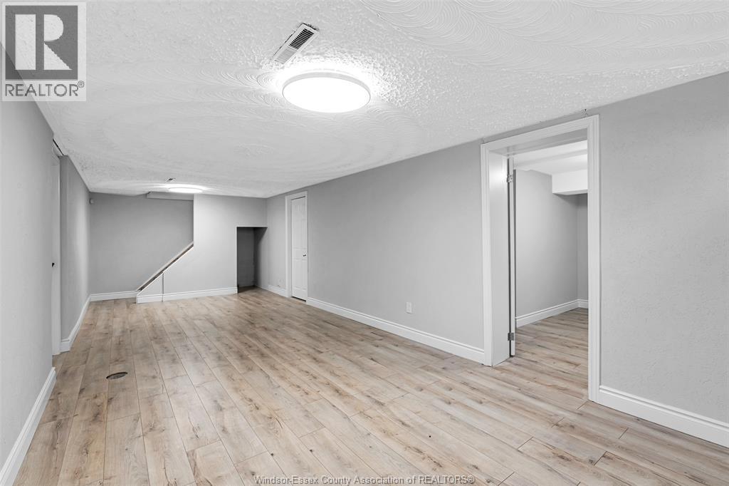 3045 Claxton Court, Windsor, Ontario  N8R 1P9 - Photo 21 - 26020106