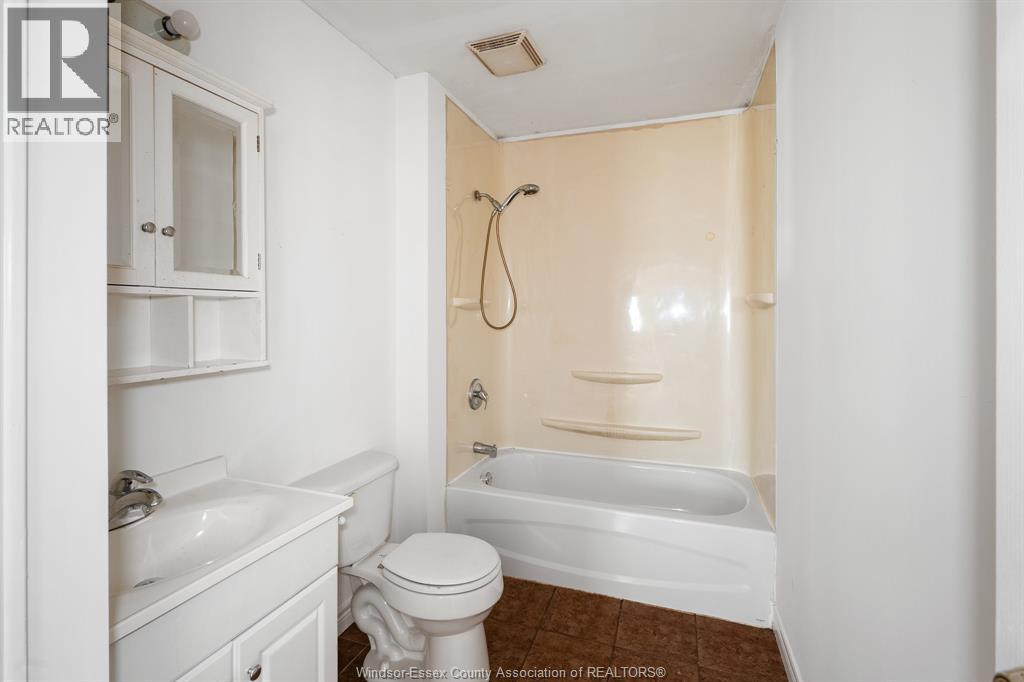 311 Conrad Street, Sarnia, Ontario  N7T 3K4 - Photo 22 - 26020126