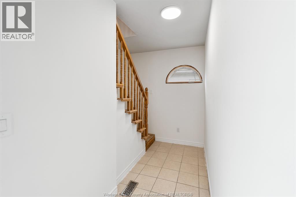 311 Conrad Street, Sarnia, Ontario  N7T 3K4 - Photo 23 - 26020126