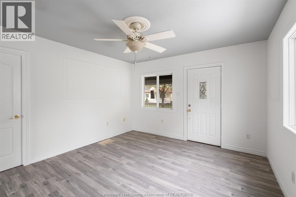 311 Conrad Street, Sarnia, Ontario  N7T 3K4 - Photo 6 - 26020126