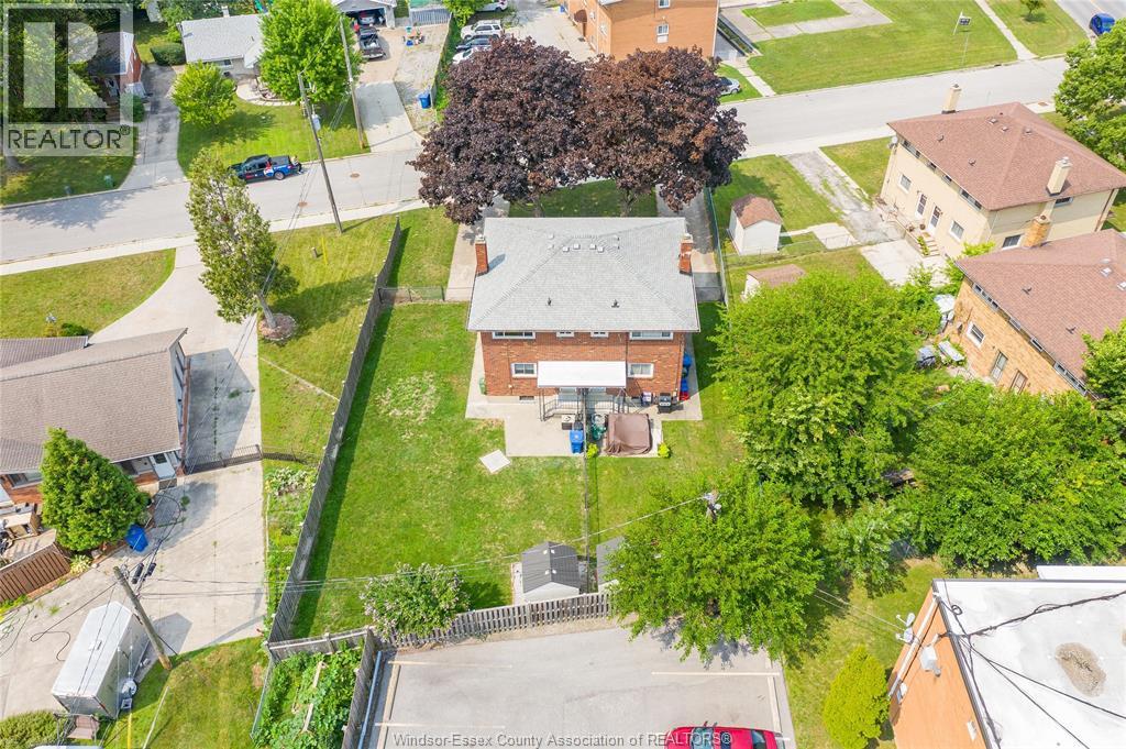 824-826 Smeeton, Windsor, Ontario  N8S 3X5 - Photo 49 - 26019889