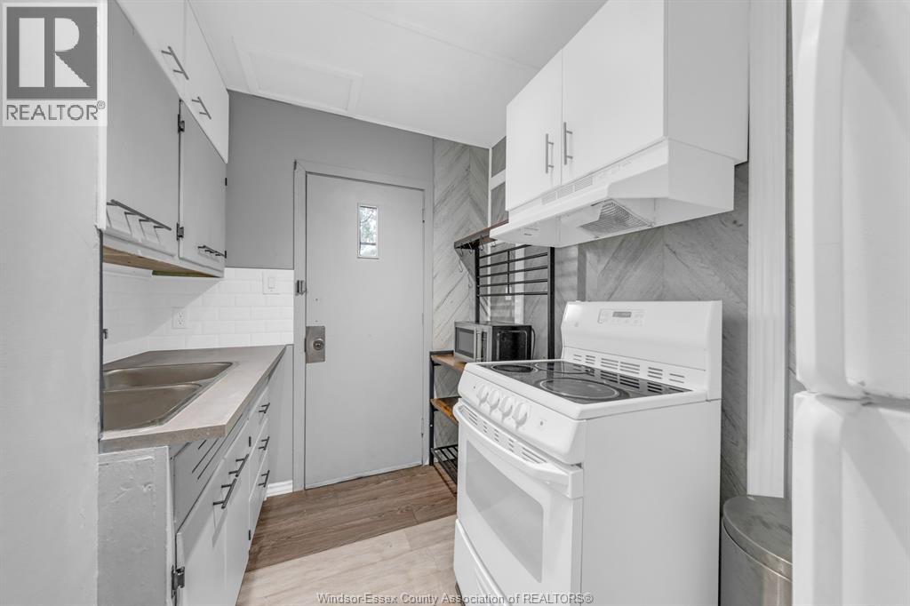 427 Cameron, Windsor, Ontario  N9B 1Y9 - Photo 19 - 26020141