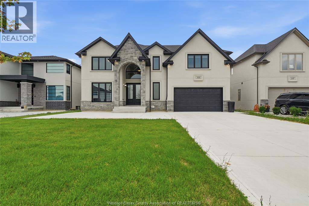 335 BENSON COURT, Amherstburg, Ontario