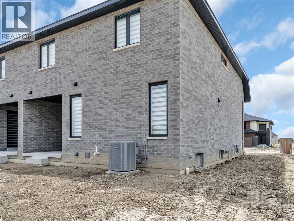 664 Linden, Lakeshore, Ontario  N0R 1A0 - Photo 49 - 26020137