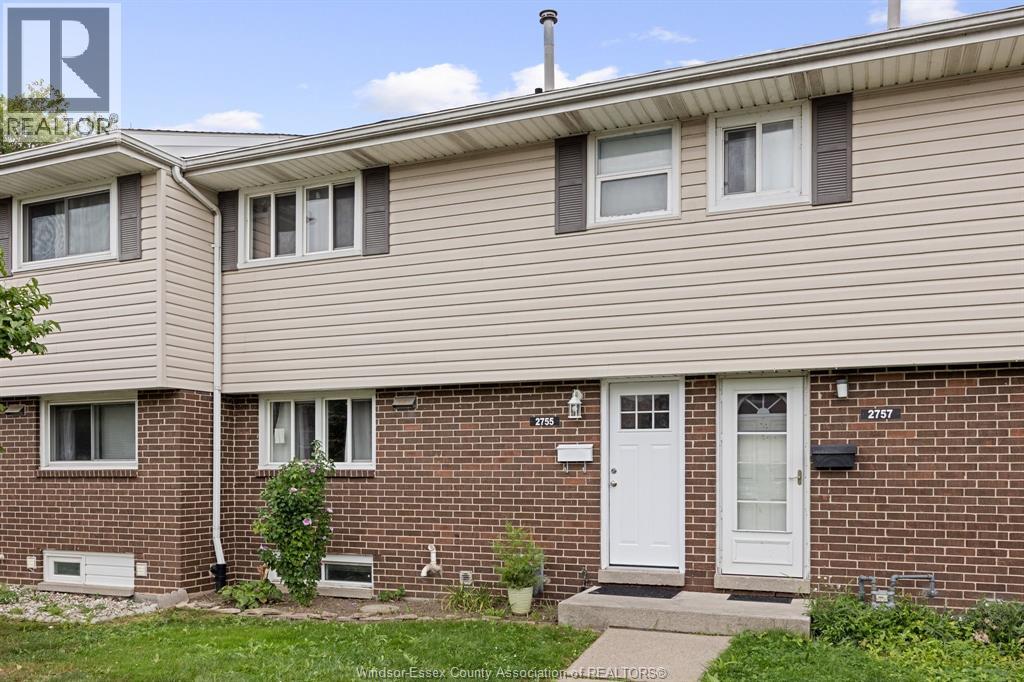 2755 Meadowbrook Unit# 11, Windsor, Ontario  N8T 2Y6 - Photo 2 - 26020157