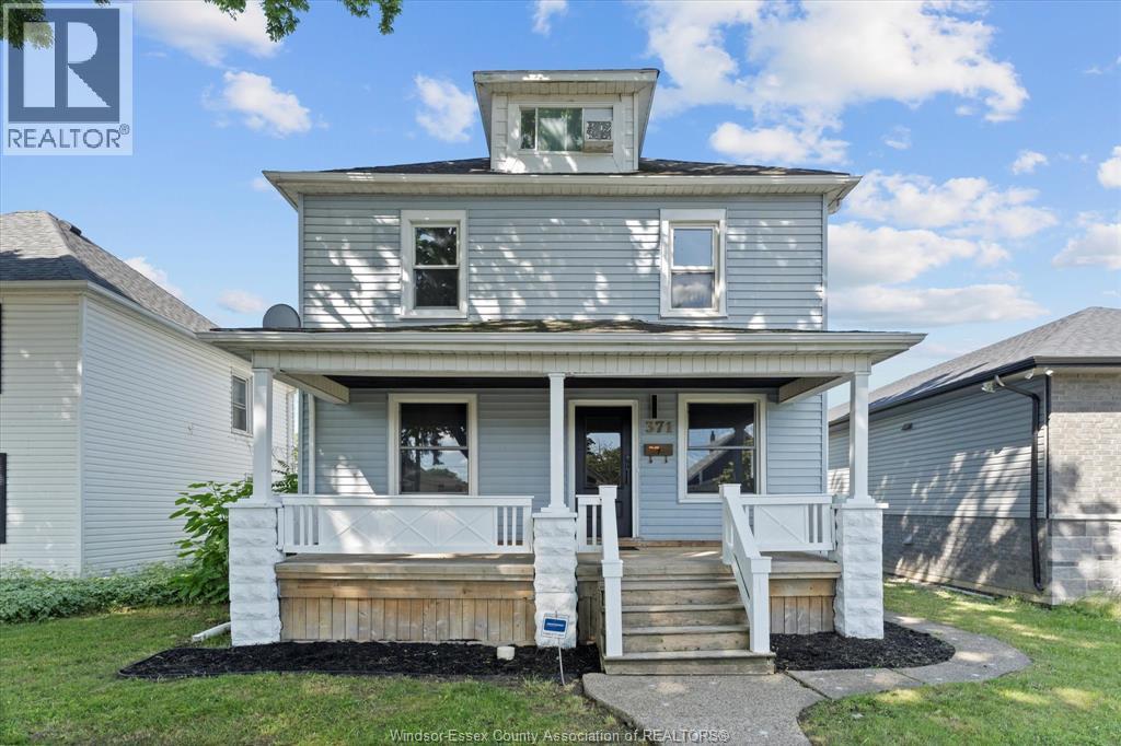 371 Curry, Windsor, Ontario  N9E 2B6 - Photo 2 - 26018887