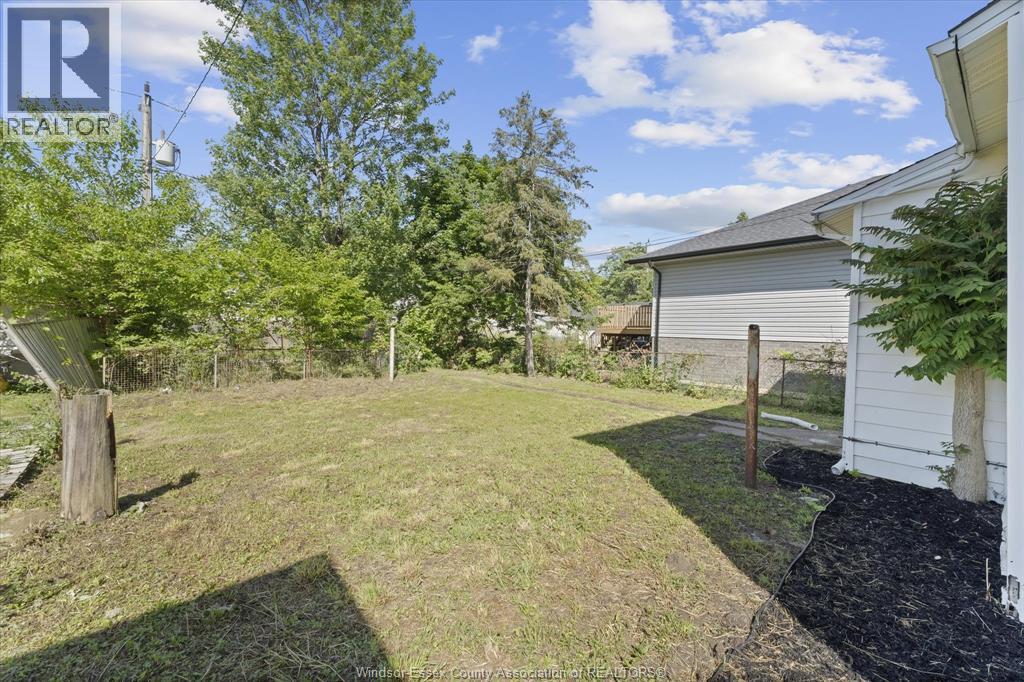 371 Curry, Windsor, Ontario  N9E 2B6 - Photo 32 - 26018887