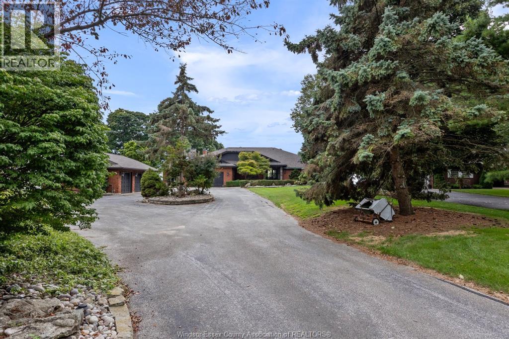 881 County Road 50 East, Essex, Ontario  N0R 1G0 - Photo 5 - 26020175