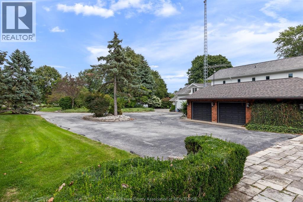 881 County Road 50 East, Essex, Ontario  N0R 1G0 - Photo 6 - 26020175