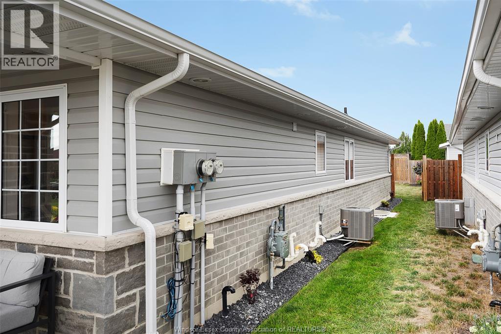 171 Meadowview Avenue, Amherstburg, Ontario  N9V 0E9 - Photo 8 - 26020164