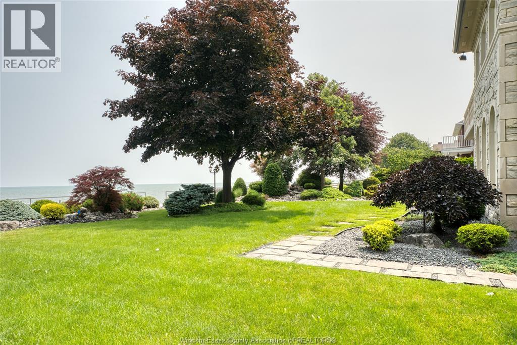 300 Elmgrove Drive, Lakeshore, Ontario  N8N 3S4 - Photo 41 - 26020161