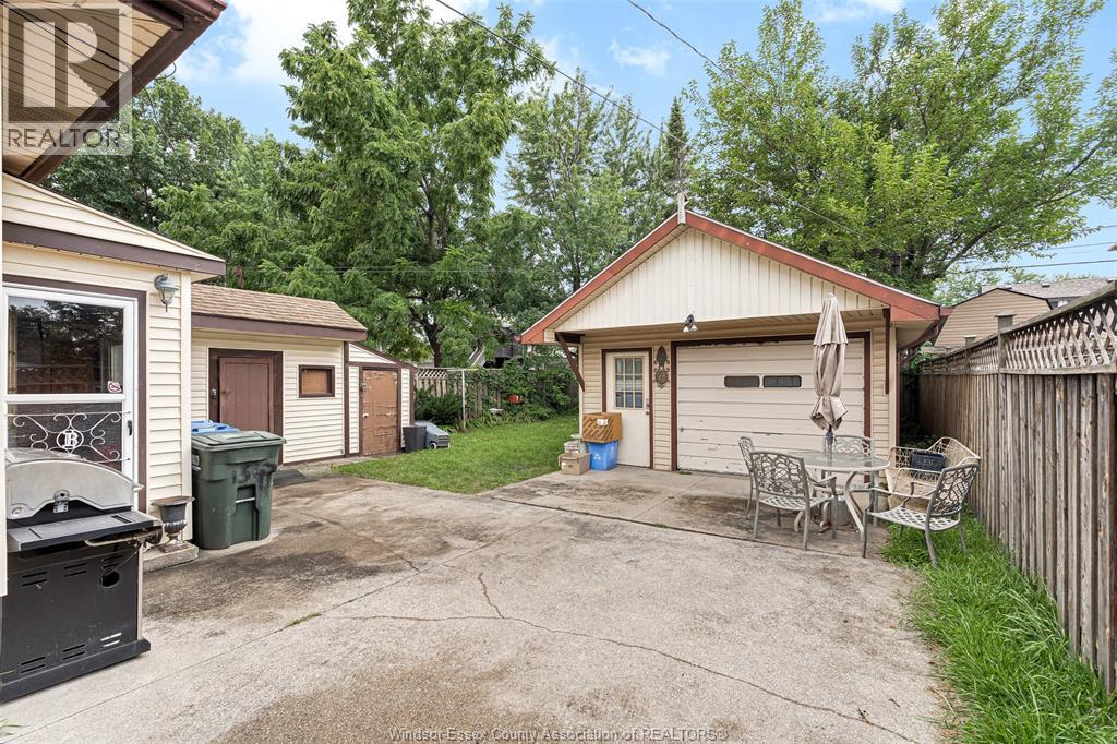 1547 Ellrose Avenue, Windsor, Ontario  N8Y 3X6 - Photo 4 - 26020134