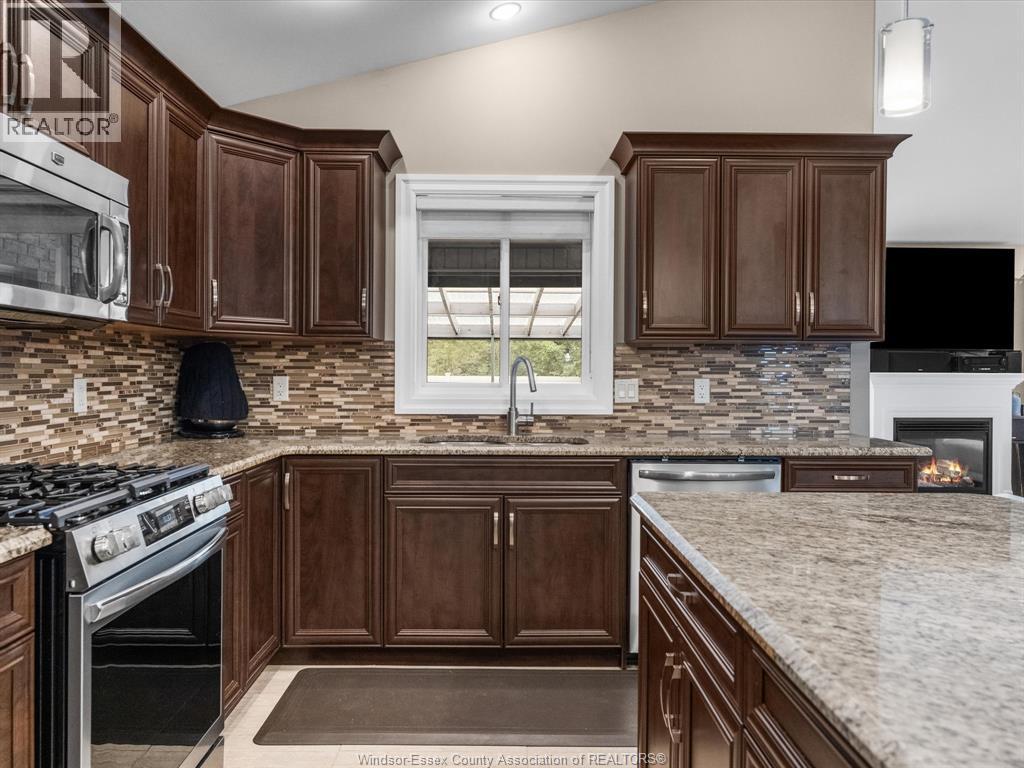 500 Brown Crescent, Amherstburg, Ontario  N9V 0B9 - Photo 11 - 26020192