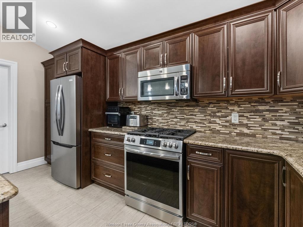 500 Brown Crescent, Amherstburg, Ontario  N9V 0B9 - Photo 9 - 26020192