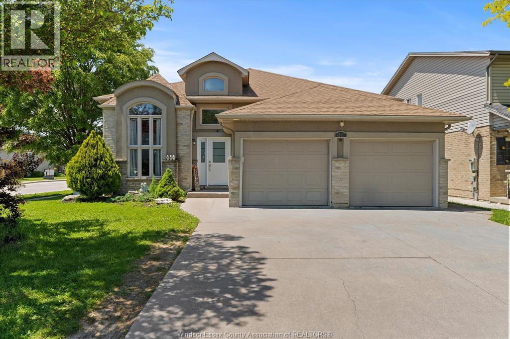 4697 HELSINKI CRESCENT, Windsor, Ontario