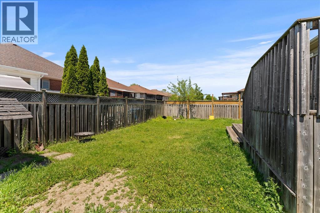 4697 Helsinki Crescent, Windsor, Ontario  N9G 3G2 - Photo 26 - 26020199