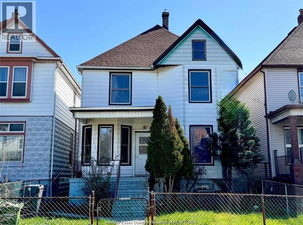 722 Dougall Avenue, Windsor, Ontario  N9A 4P8 - Photo 1 - 26020218