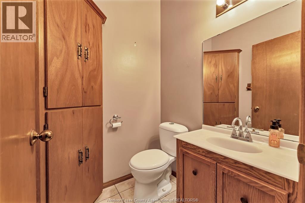 367 Elmstead, Lakeshore, Ontario  N8N 2L9 - Photo 38 - 26020254