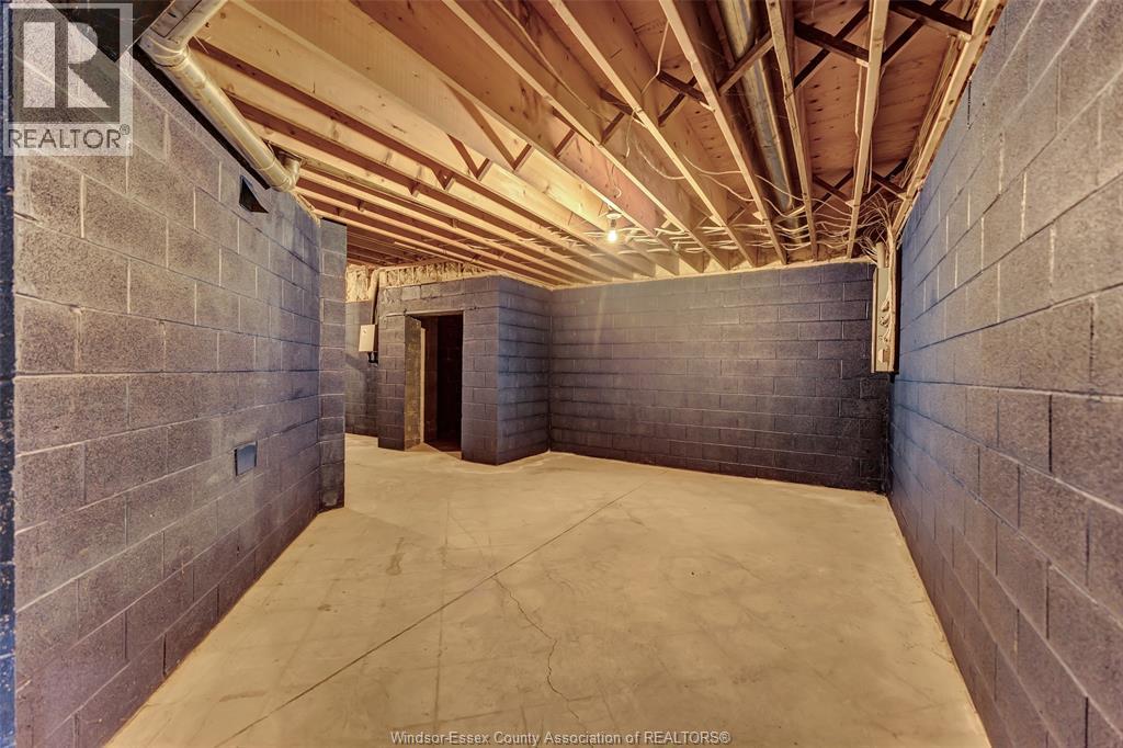 367 Elmstead, Lakeshore, Ontario  N8N 2L9 - Photo 41 - 26020254