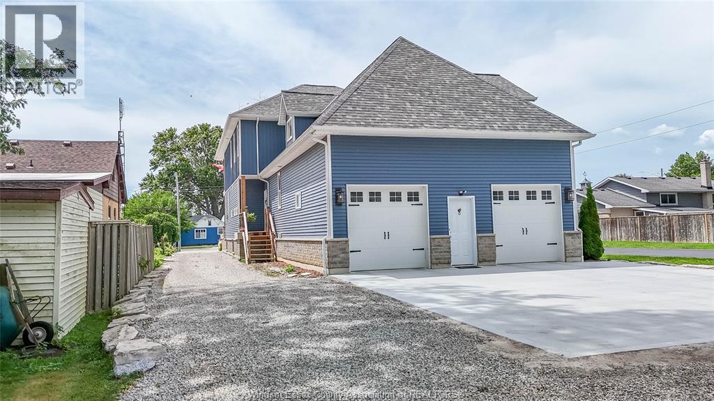 345b Robson Road, Leamington, Ontario  N8H 5G6 - Photo 45 - 26020206