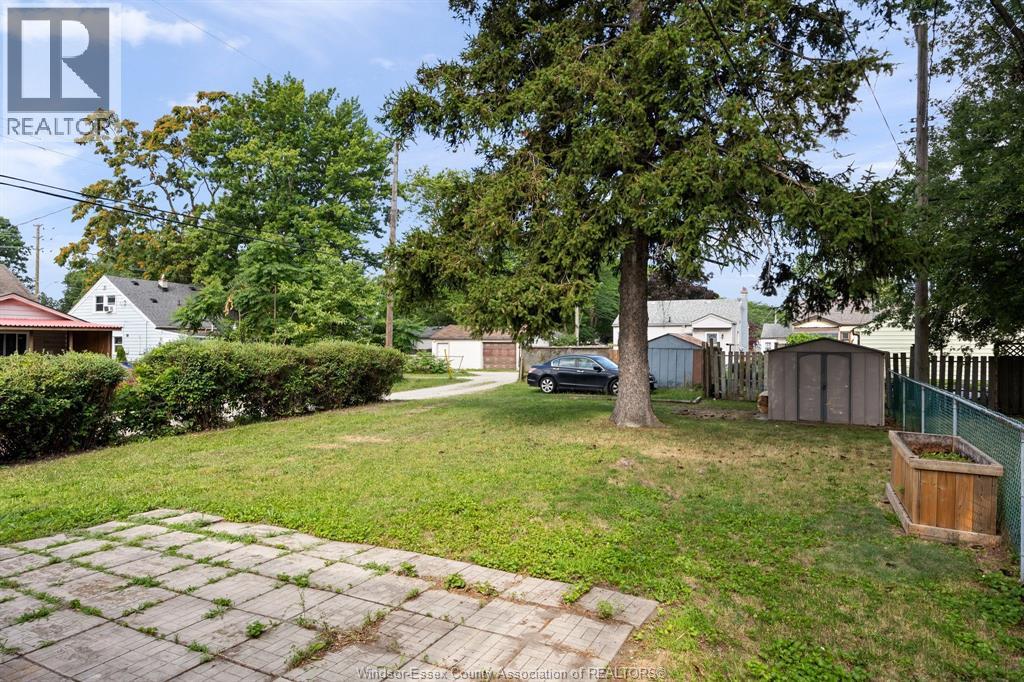 3672 Girardot, Windsor, Ontario  N9C 1W5 - Photo 15 - 26020269