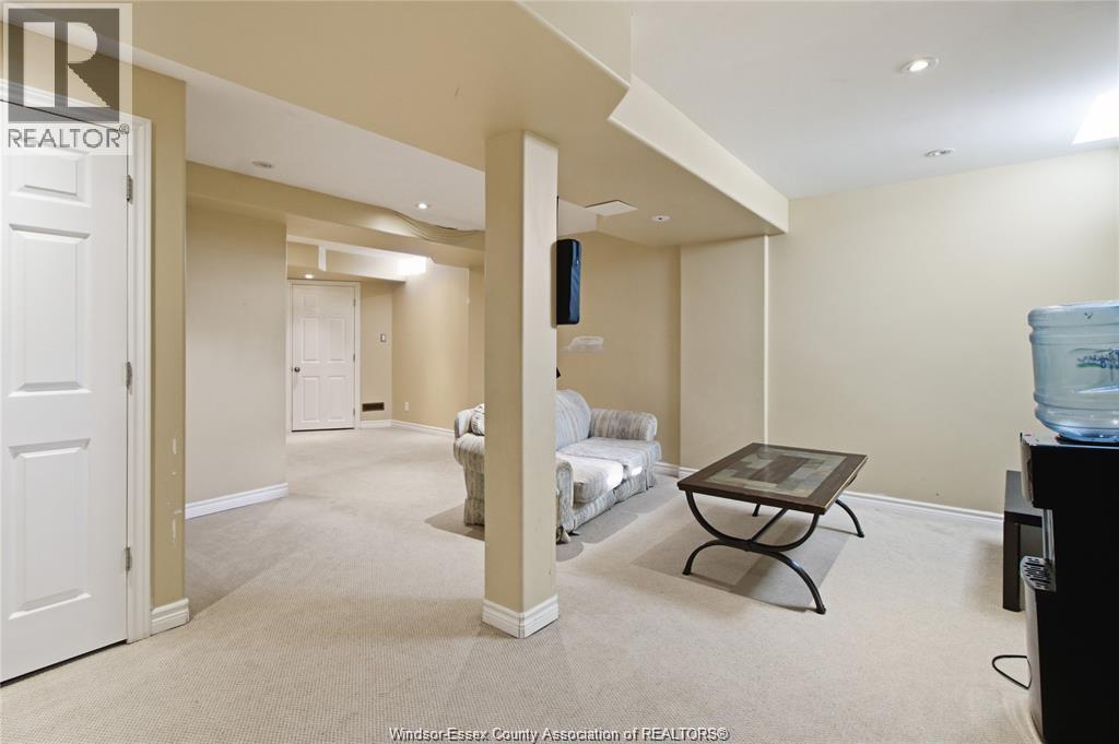 936 North Talbot Road, Windsor, Ontario  N9G 2S3 - Photo 24 - 26020275