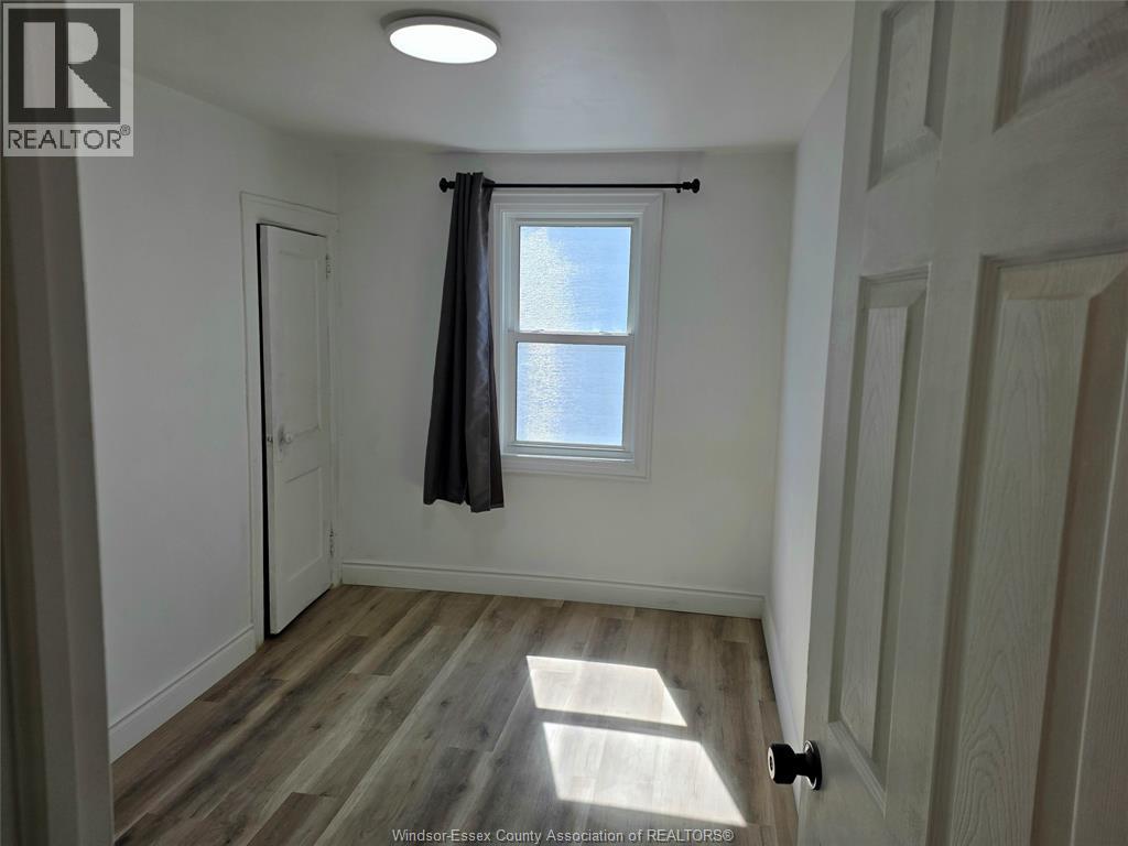 1126 Louis Avenue, Windsor, Ontario  N9A 1Y2 - Photo 21 - 26020261