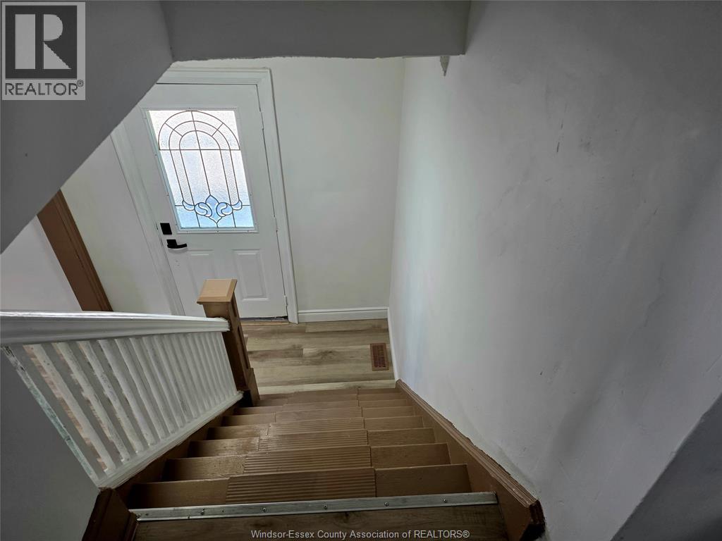 1126 Louis Avenue, Windsor, Ontario  N9A 1Y2 - Photo 25 - 26020261