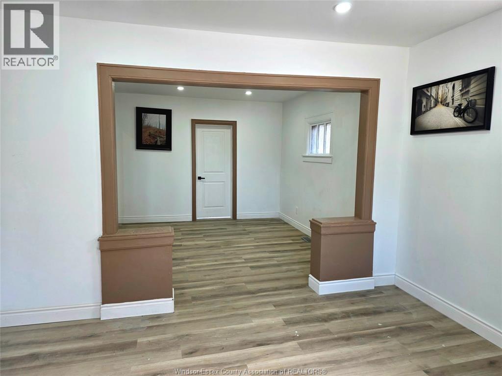 1126 Louis Avenue, Windsor, Ontario  N9A 1Y2 - Photo 7 - 26020261