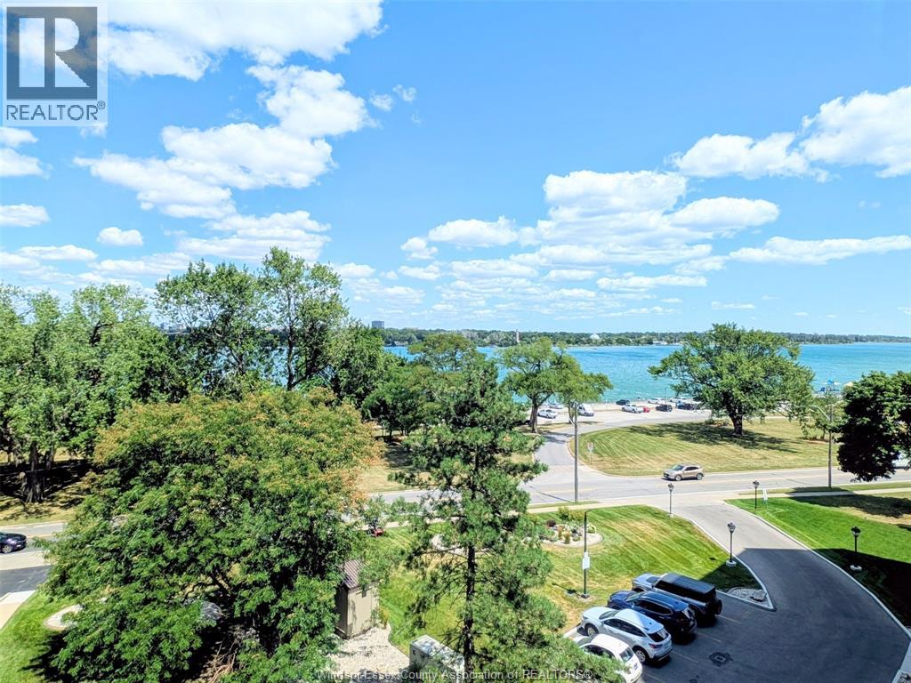 3601 Riverside Drive East Unit# 604, Windsor, Ontario  N8Y 4Y2 - Photo 2 - 26020274