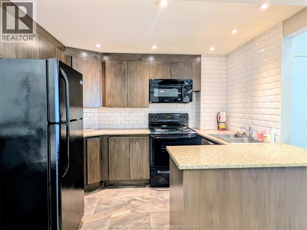 3601 Riverside Drive East Unit# 604, Windsor, Ontario  N8Y 4Y2 - Photo 22 - 26020274
