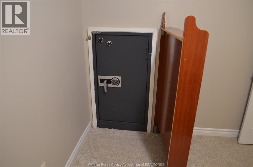 1270 Woodmount Crescent, Lasalle, Ontario  N9J 3H9 - Photo 18 - 26020265