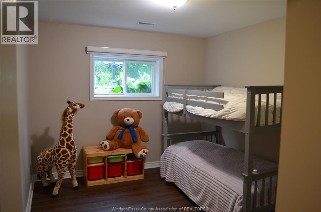 1270 Woodmount Crescent, Lasalle, Ontario  N9J 3H9 - Photo 29 - 26020265