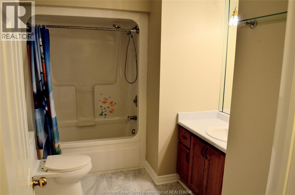 1270 Woodmount Crescent, Lasalle, Ontario  N9J 3H9 - Photo 31 - 26020265