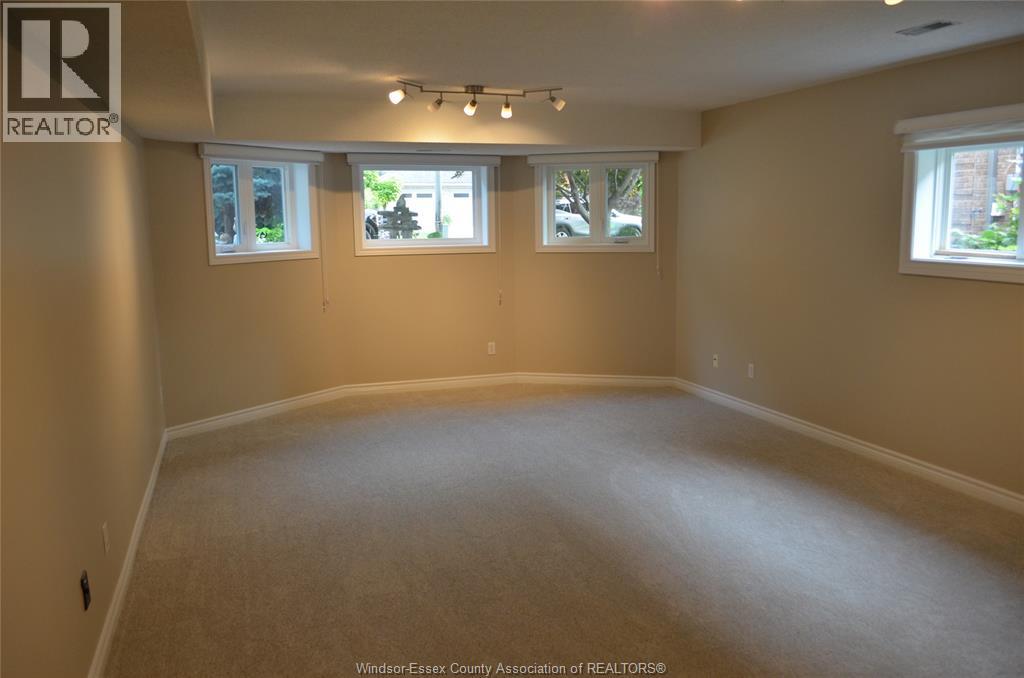 1270 Woodmount Crescent, Lasalle, Ontario  N9J 3H9 - Photo 36 - 26020265