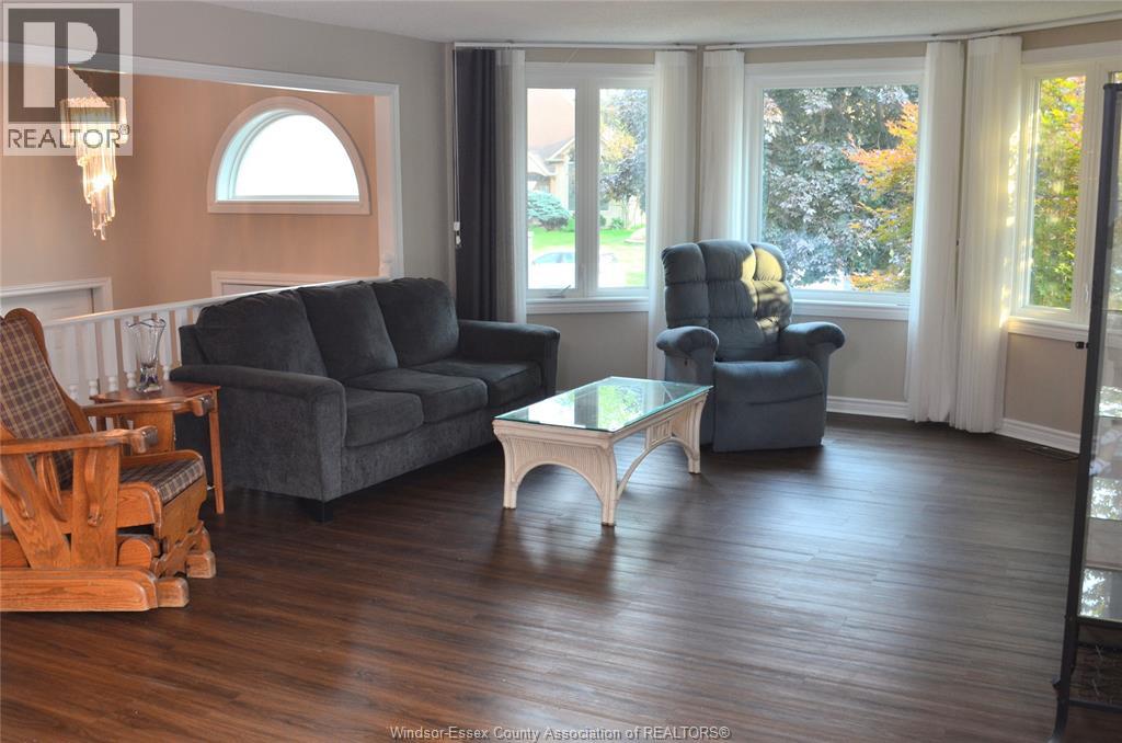 1270 Woodmount Crescent, Lasalle, Ontario  N9J 3H9 - Photo 7 - 26020265