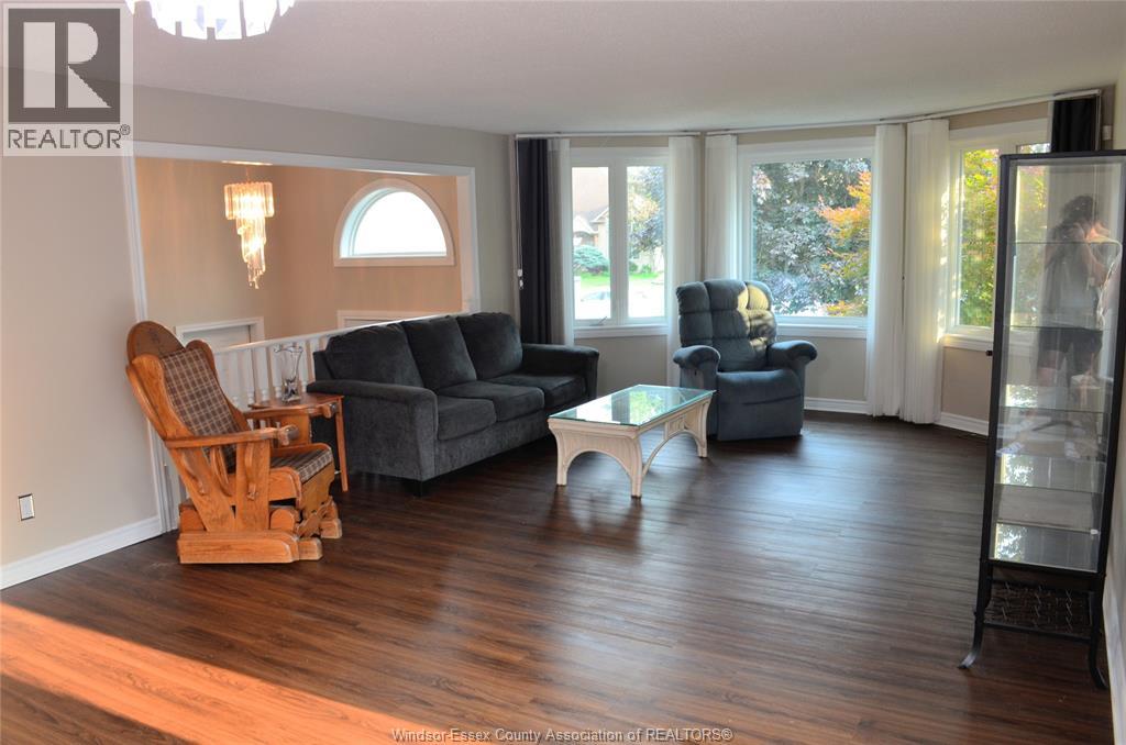 1270 Woodmount Crescent, Lasalle, Ontario  N9J 3H9 - Photo 8 - 26020265