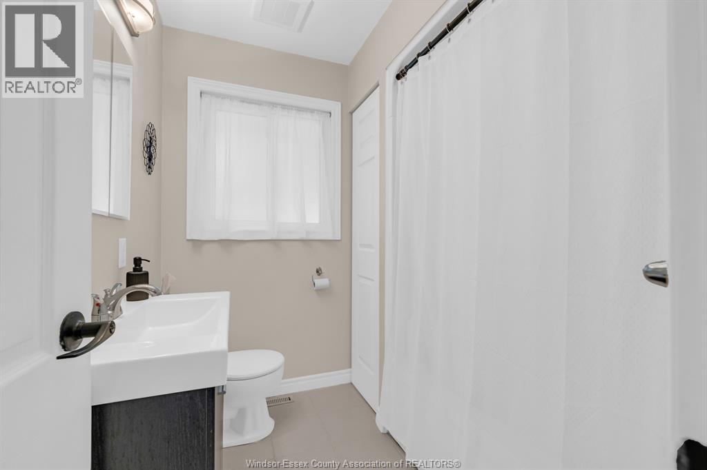 22 Danforth, Leamington, Ontario  N8H 2P7 - Photo 20 - 26020239