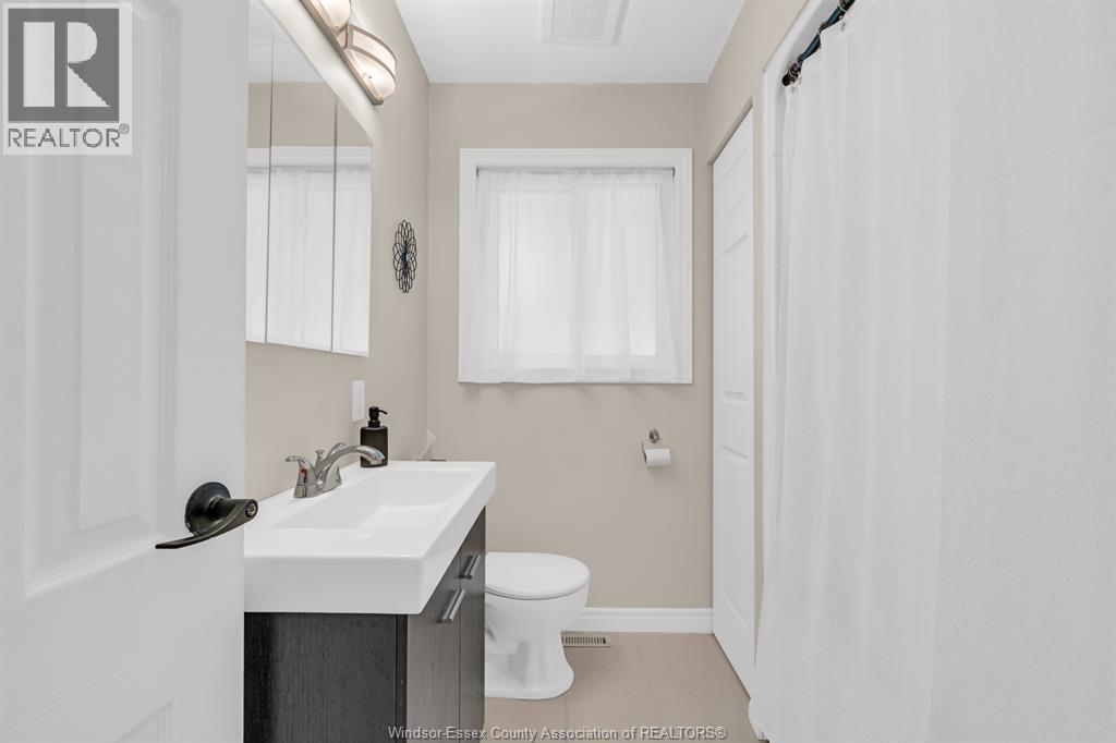 22 Danforth, Leamington, Ontario  N8H 2P7 - Photo 21 - 26020239
